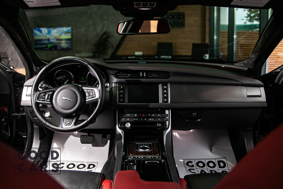 Продам Jaguar XF Sport 2015 года в Одессе