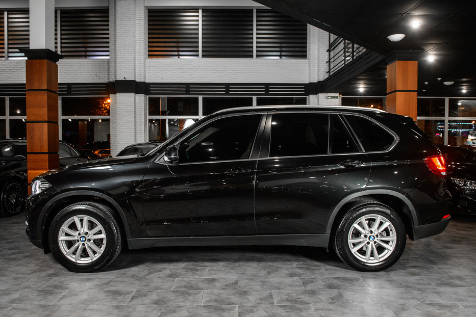 Продам BMW X5 X-Drive 2017 года в Одессе