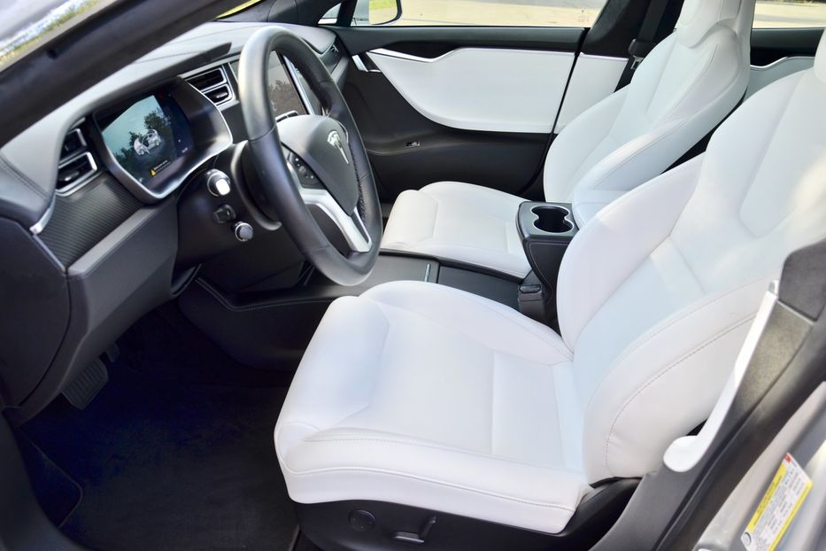 Продам Tesla Model S S100D Autopilot 2017 года в Киеве