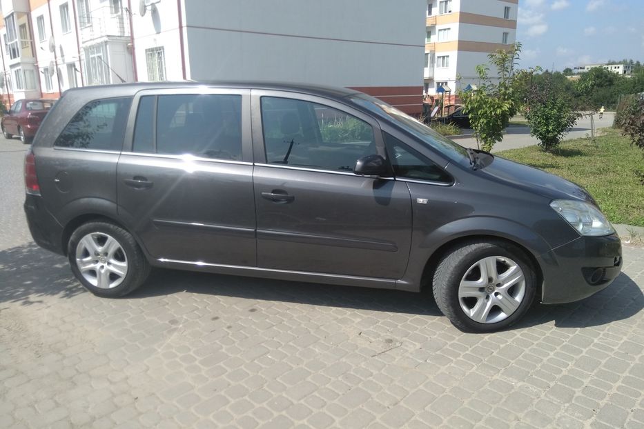 Продам Opel Zafira 1.9 Limited Edition 2009 года в Львове