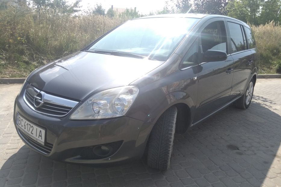 Продам Opel Zafira 1.9 Limited Edition 2009 года в Львове