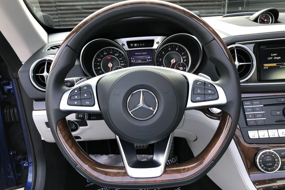 Продам Mercedes-Benz SL-Class 450 AMG 2017 года в Киеве