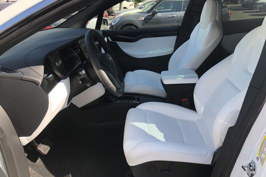 Продам Tesla Model X 100 D 2019 года в Киеве