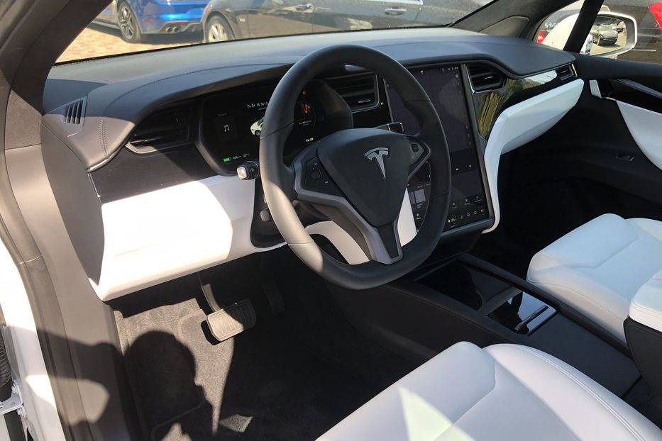 Продам Tesla Model X 100 D 2019 года в Киеве