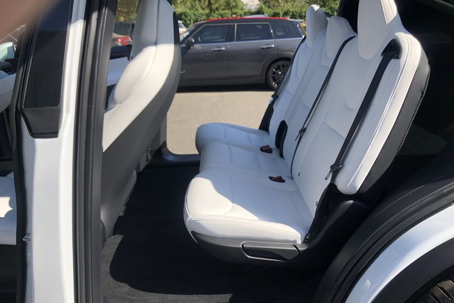 Продам Tesla Model X 100 D 2019 года в Киеве