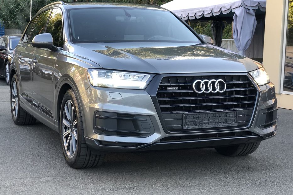 Продам Audi Q7 S-Line 2017 года в Киеве