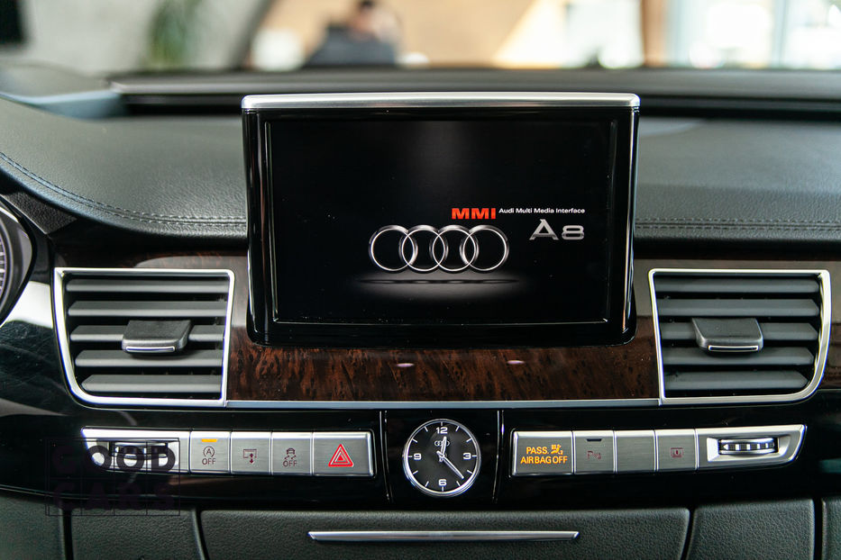 Продам Audi A8 Long 2014 года в Одессе