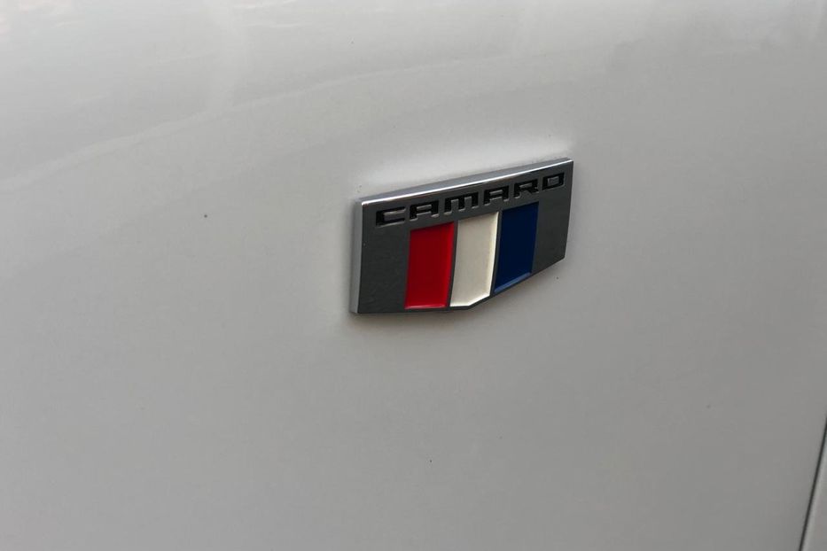 Продам Chevrolet Camaro Convertible 2016 года в Киеве