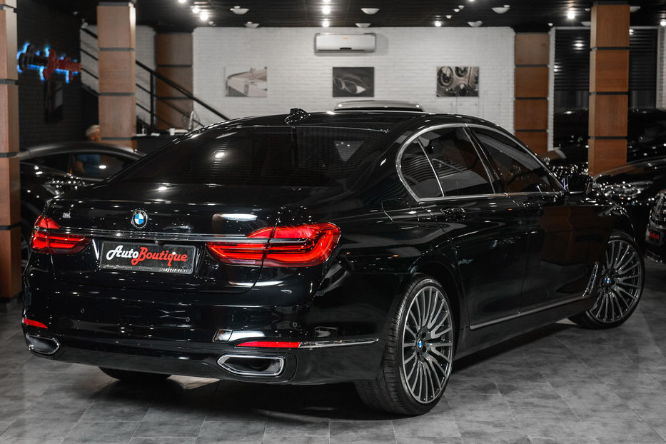 Продам BMW 730 2016 года в Одессе