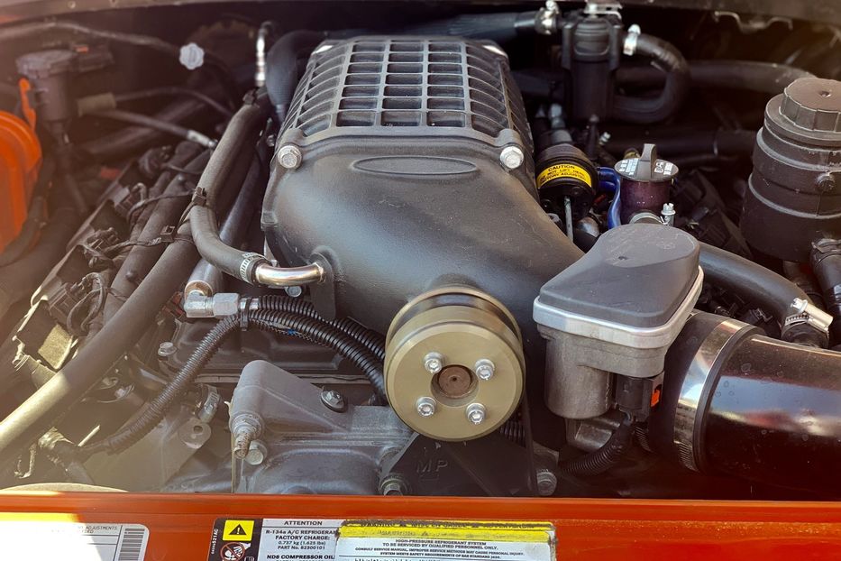 Продам Dodge Challenger SRT8 + compressor 600hp 2010 года в Киеве