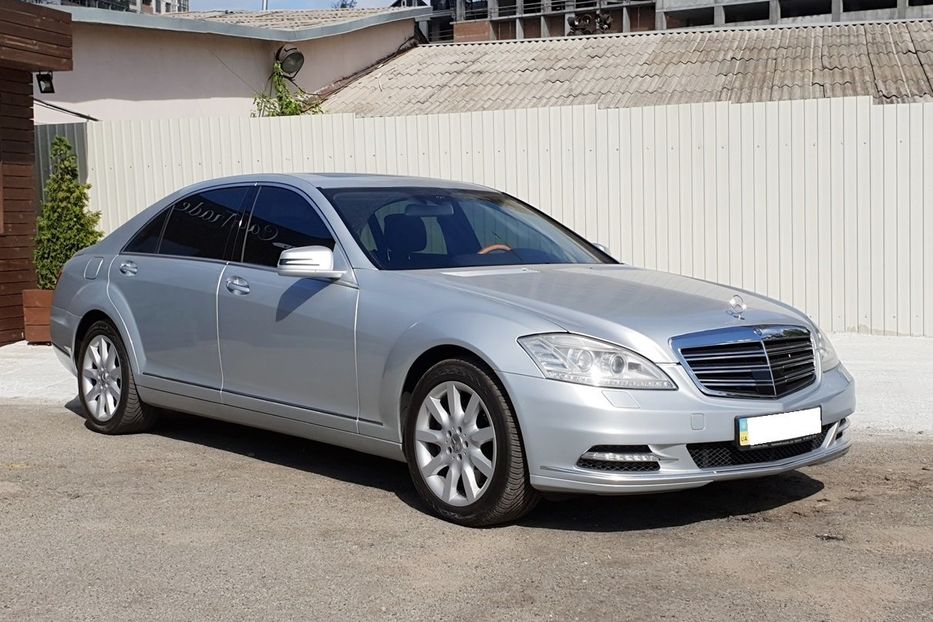 Продам Mercedes-Benz S-Class 4 matic 2008 года в Киеве