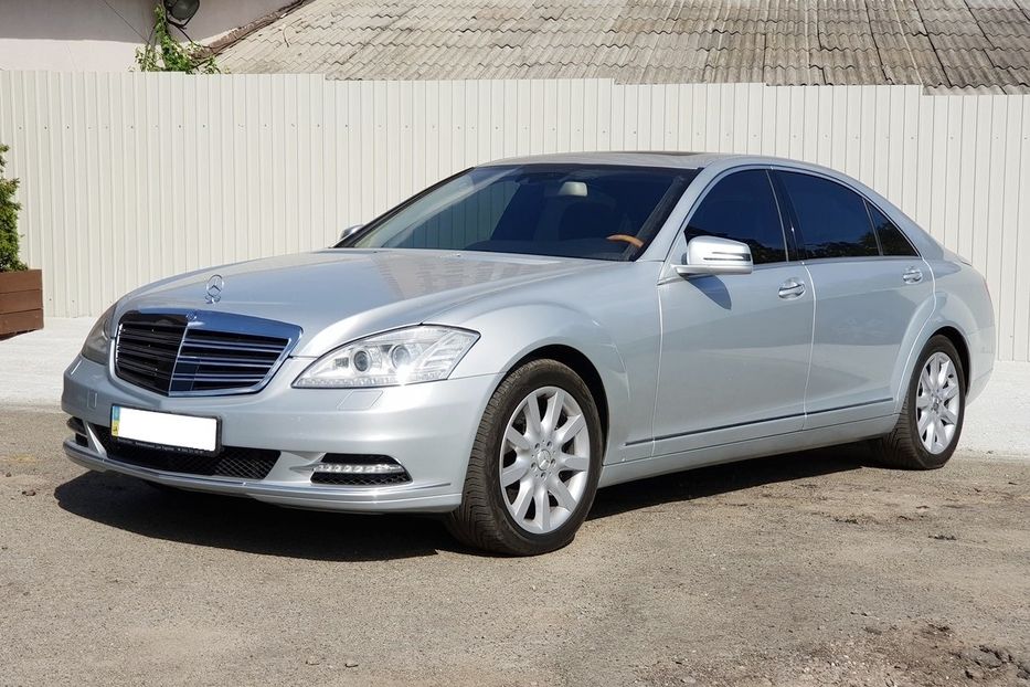 Продам Mercedes-Benz S-Class 4 matic 2008 года в Киеве