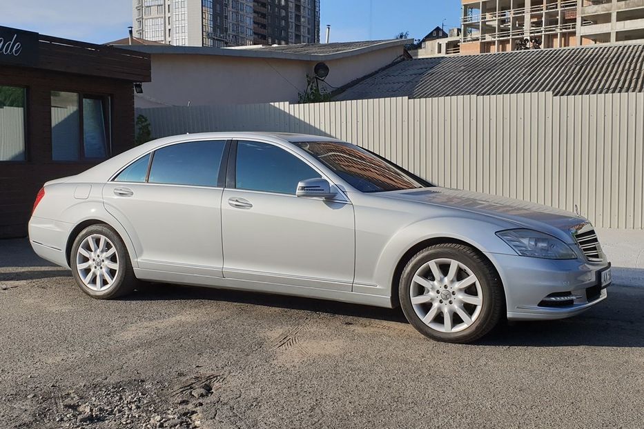 Продам Mercedes-Benz S-Class 4 matic 2008 года в Киеве