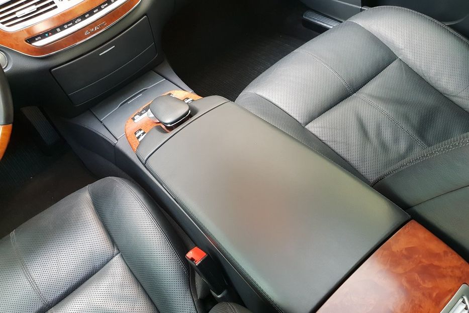Продам Mercedes-Benz S-Class 4 matic 2008 года в Киеве