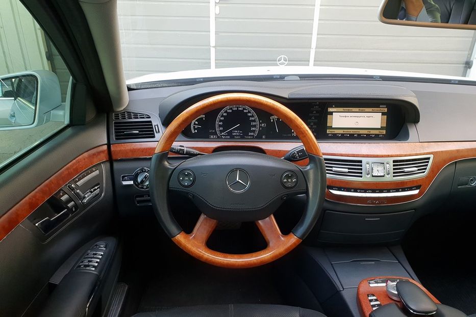 Продам Mercedes-Benz S-Class 4 matic 2008 года в Киеве