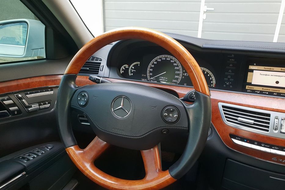 Продам Mercedes-Benz S-Class 4 matic 2008 года в Киеве