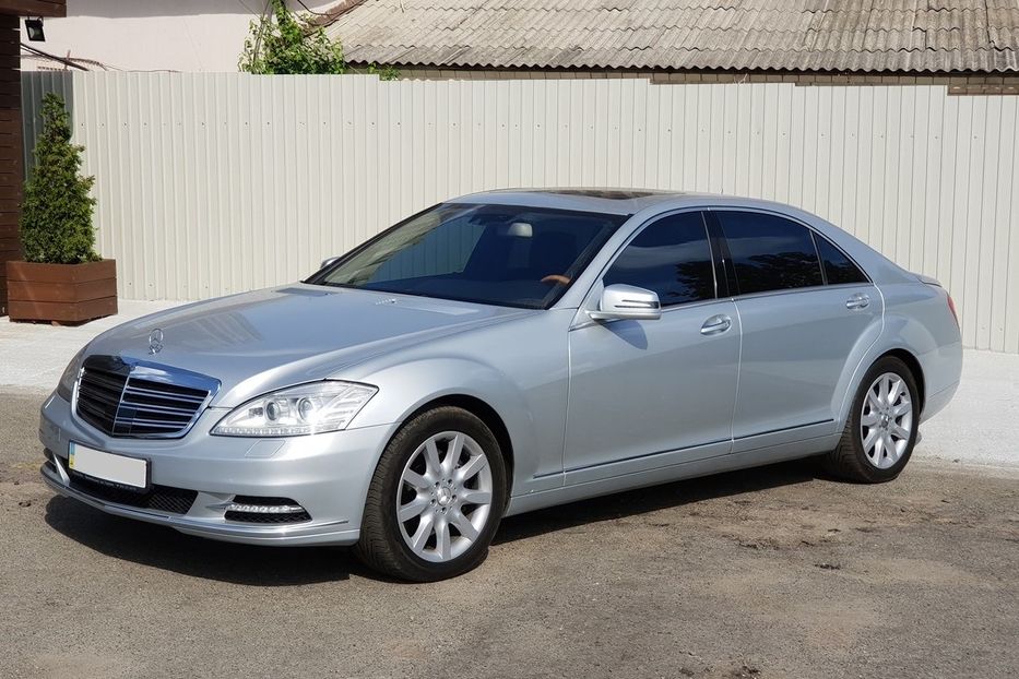 Продам Mercedes-Benz S-Class 4 matic 2008 года в Киеве