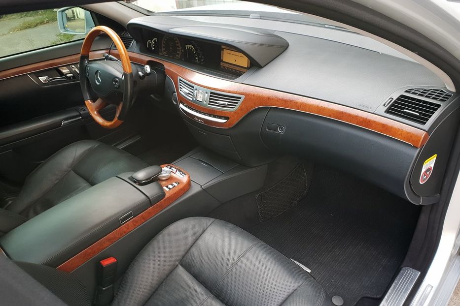 Продам Mercedes-Benz S-Class 4 matic 2008 года в Киеве