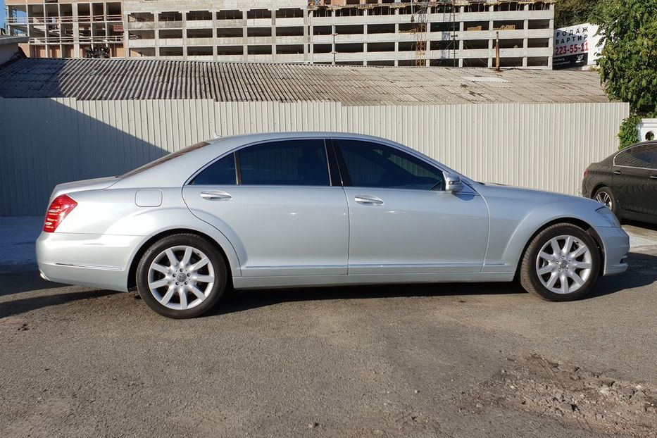 Продам Mercedes-Benz S-Class 4 matic 2008 года в Киеве