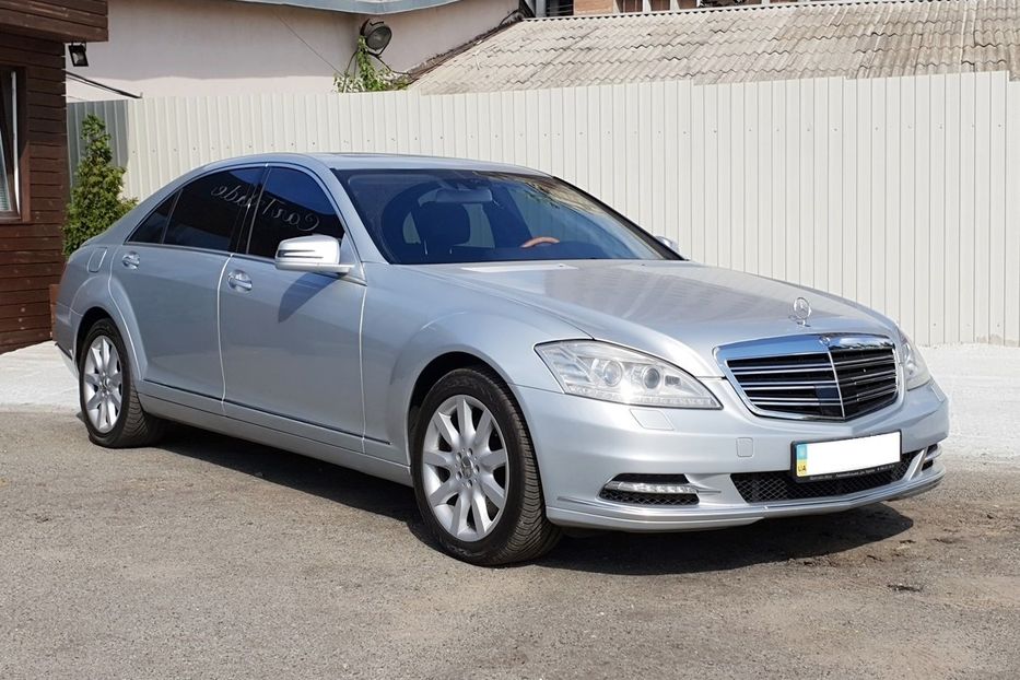 Продам Mercedes-Benz S-Class 4 matic 2008 года в Киеве