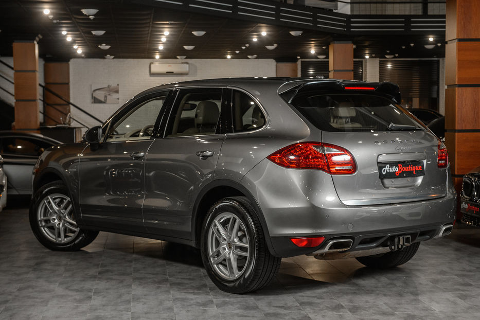 Продам Porsche Cayenne 2013 года в Одессе