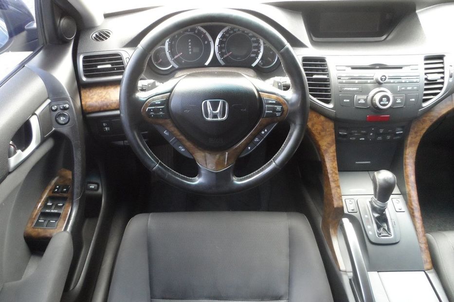 Продам Honda Accord 2011 года в Днепре