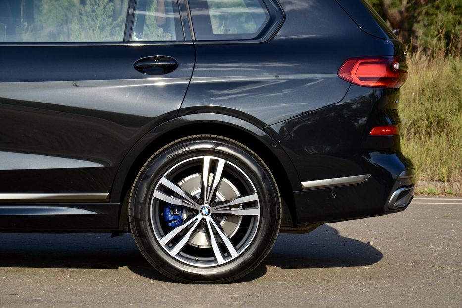 Продам BMW X 7 M50D INDIVIDUAL  2019 года в Киеве