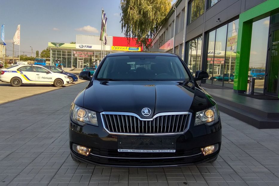 Продам Skoda Superb 2013 года в Николаеве