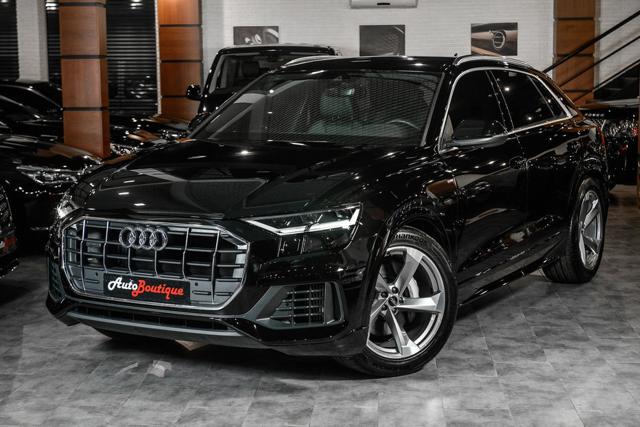 Продам Audi Q8 S-line 2018 года в Одессе