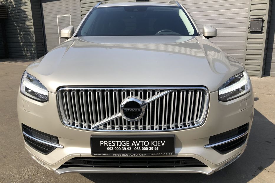 Продам Volvo XC90 Inscription D5 Официальный 2015 года в Киеве