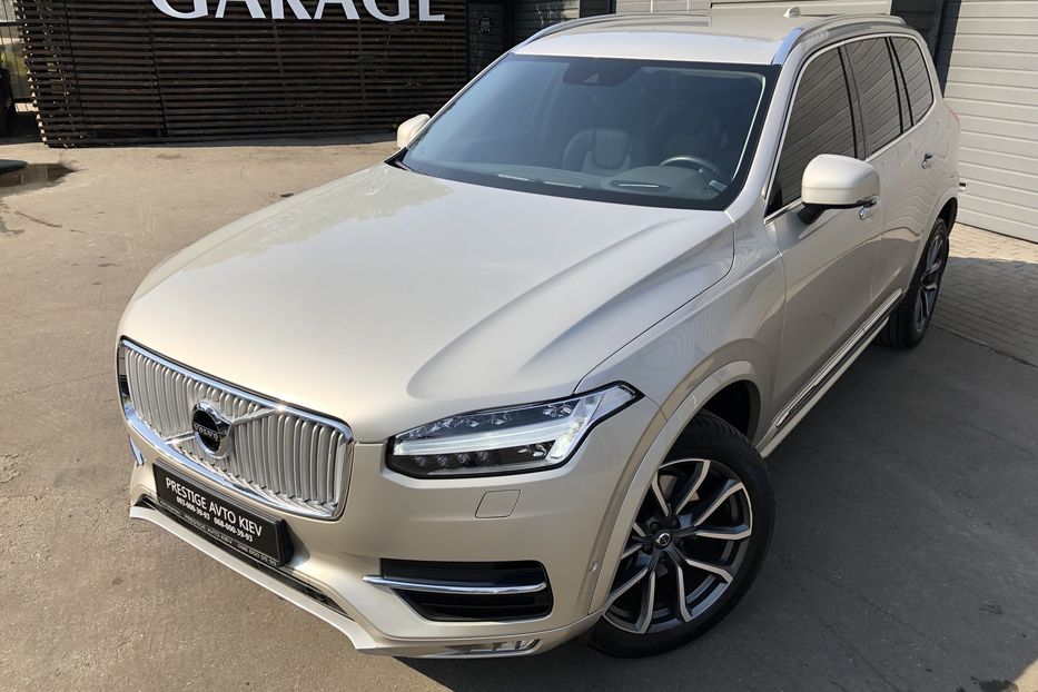 Продам Volvo XC90 Inscription D5 Официальный 2015 года в Киеве