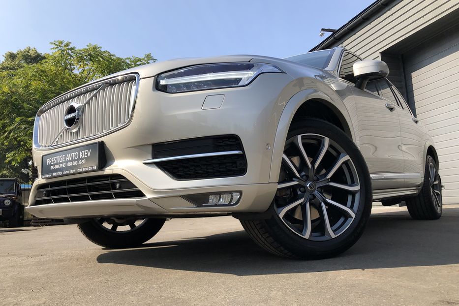 Продам Volvo XC90 Inscription D5 Официальный 2015 года в Киеве