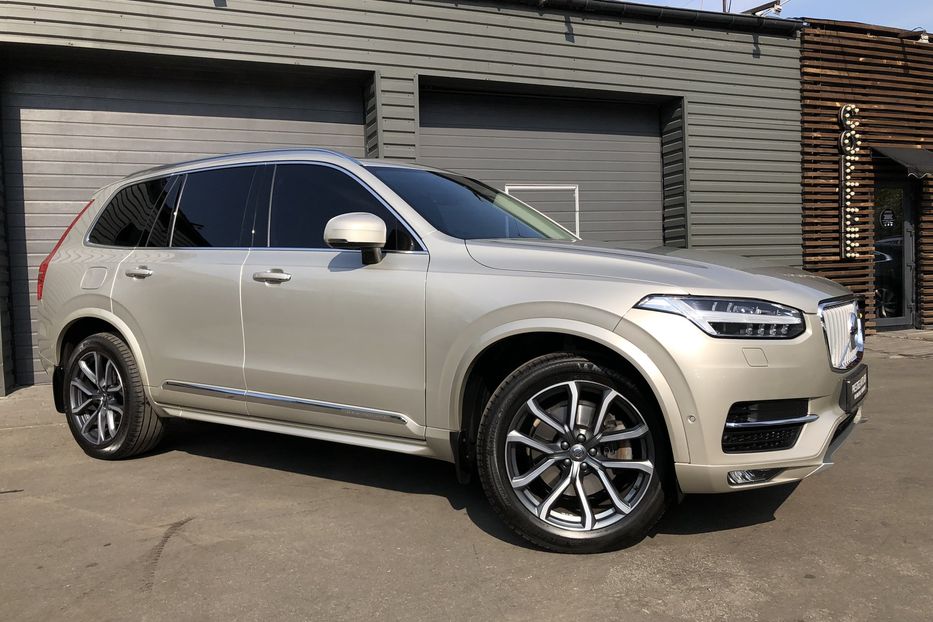 Продам Volvo XC90 Inscription D5 Официальный 2015 года в Киеве