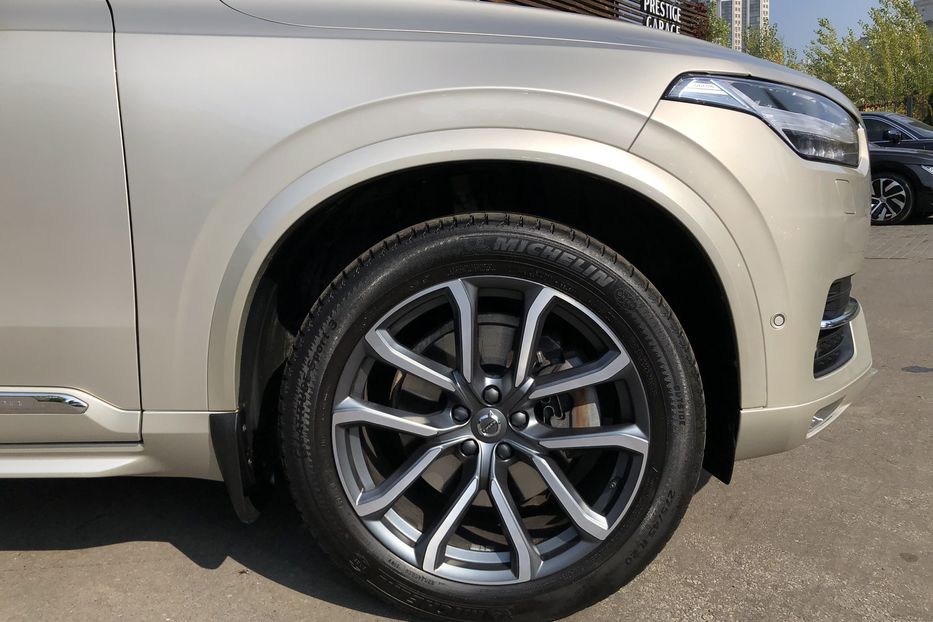 Продам Volvo XC90 Inscription D5 Официальный 2015 года в Киеве