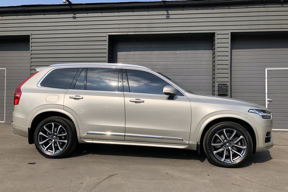 Продам Volvo XC90 Inscription D5 Официальный 2015 года в Киеве