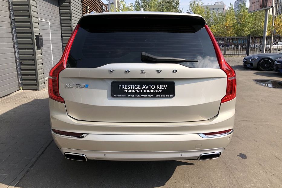 Продам Volvo XC90 Inscription D5 Официальный 2015 года в Киеве