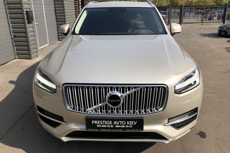 Продам Volvo XC90 Inscription D5 Официальный 2015 года в Киеве