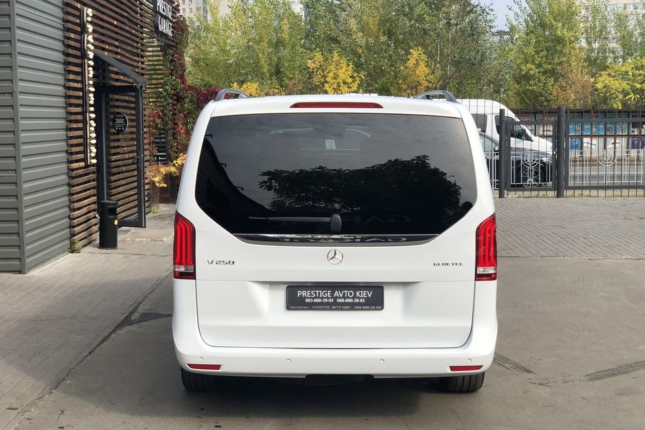 Продам Mercedes-Benz V-Class V-250  2015 года в Киеве