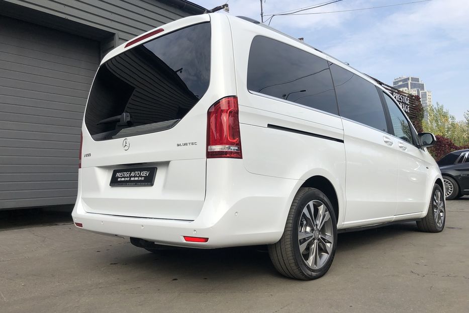 Продам Mercedes-Benz V-Class V-250  2015 года в Киеве