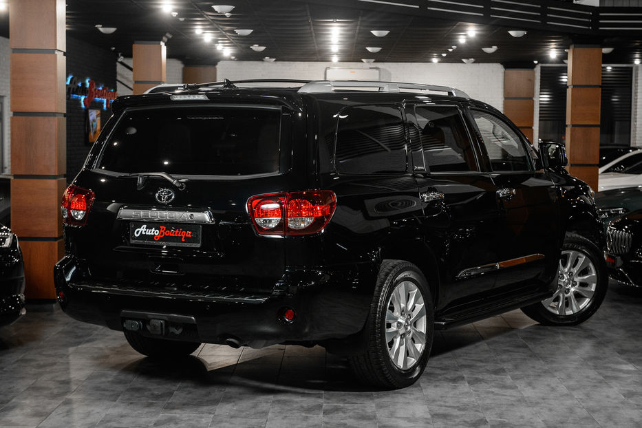 Продам Toyota Sequoia Platinum 2018 года в Одессе