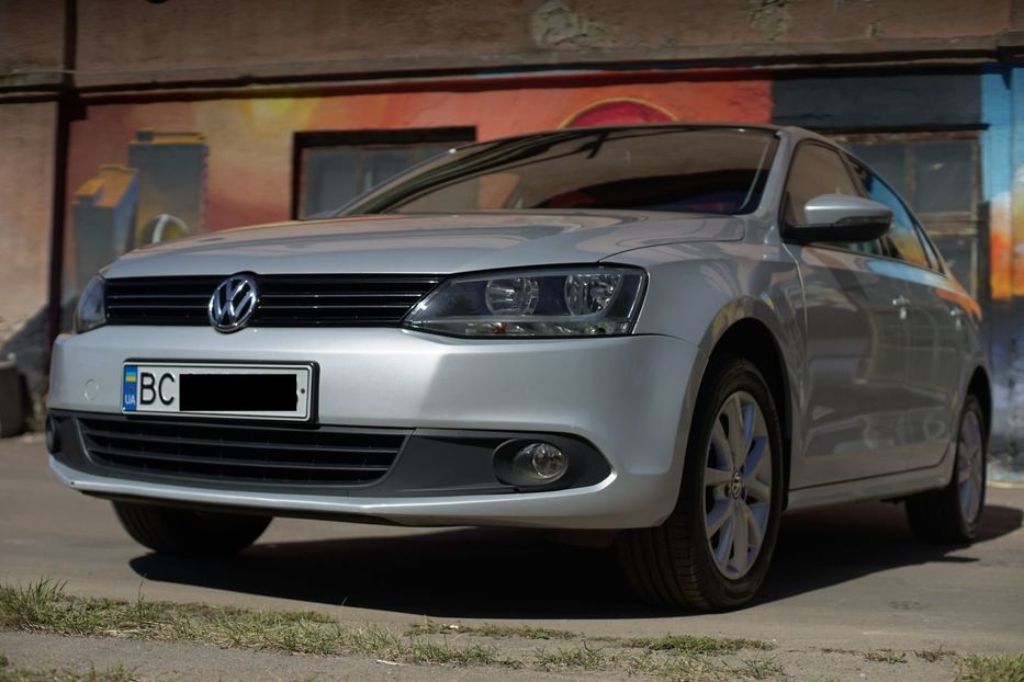 Продам Volkswagen Jetta 2012 года в Львове