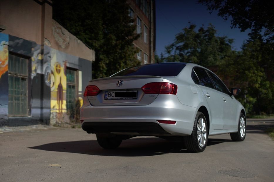 Продам Volkswagen Jetta 2012 года в Львове