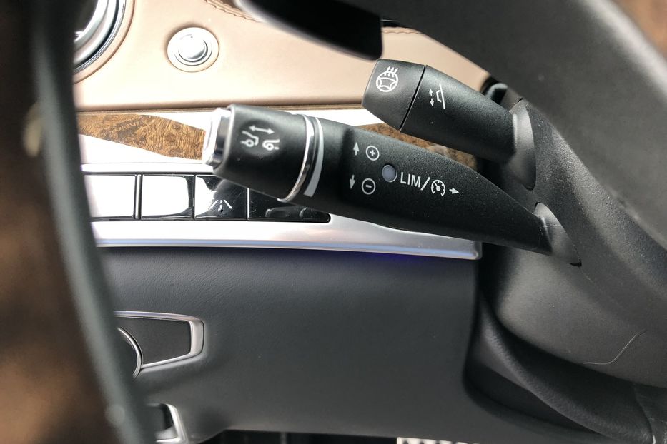 Продам Mercedes-Benz S-Class 500 4 Matic Long S63 AMG style 2014 года в Киеве