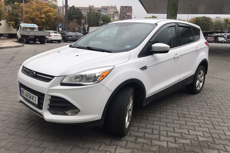 Продам Ford Escape 2013 года в Днепре