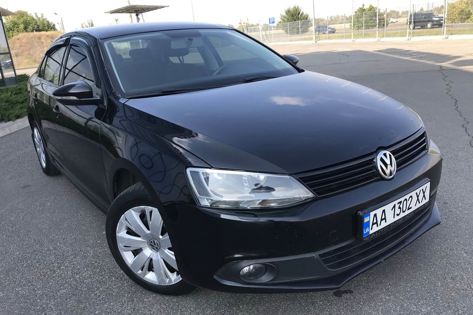 Продам Volkswagen Jetta OFFICIAL 2012 года в Днепре