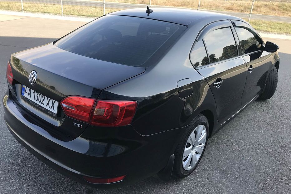 Продам Volkswagen Jetta OFFICIAL 2012 года в Днепре