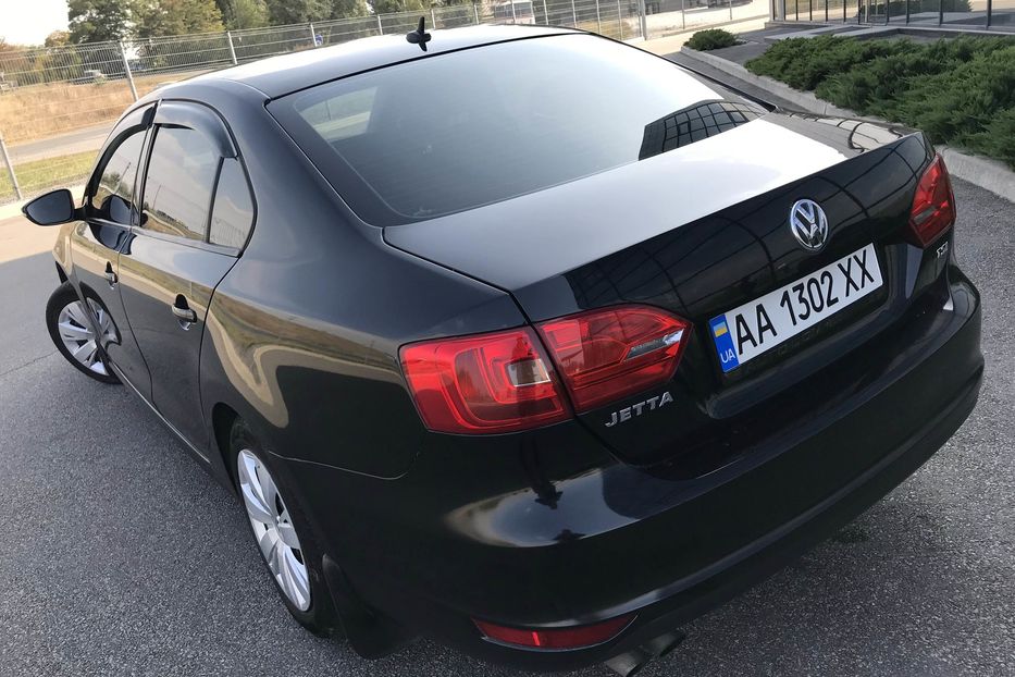 Продам Volkswagen Jetta OFFICIAL 2012 года в Днепре