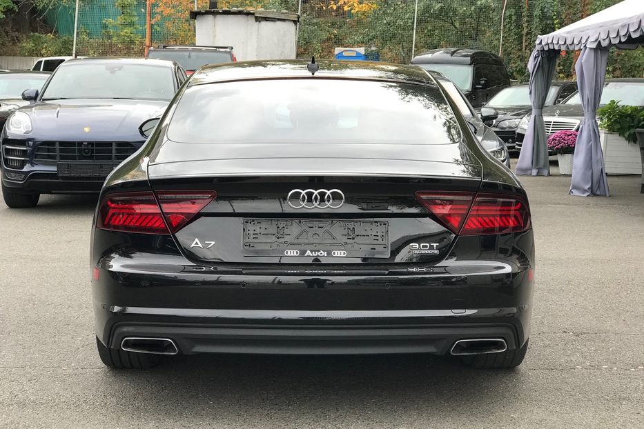 Продам Audi A7 quattro 3.0 TFSI 2016 года в Киеве