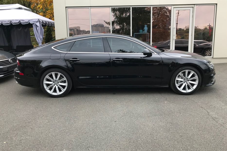 Продам Audi A7 quattro 3.0 TFSI 2016 года в Киеве