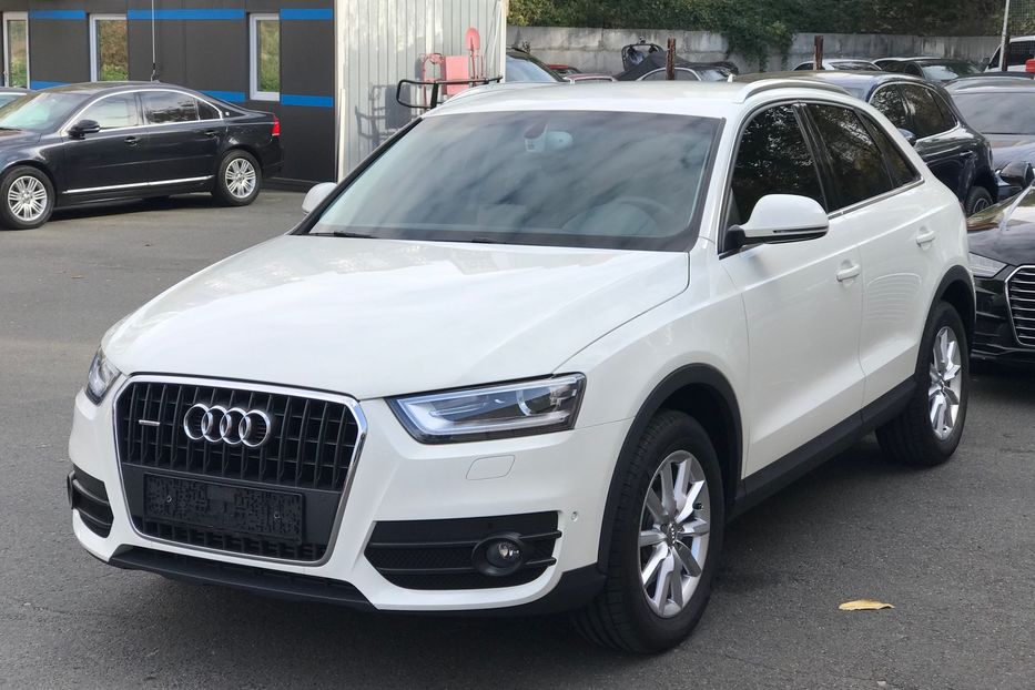 Продам Audi Q3 2.0TDI quattro 2013 года в Киеве